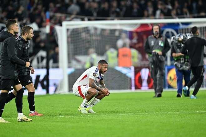 <p>Beşiktaş, UEFA Avrupa Ligi'nde Lyon'u deplasmanda 1-0 yenerek organizasyonda bu sezonki ilk galibiyetini elde etti.</p>