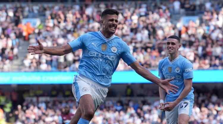 <p>Orta saha: Rodri (Manchester City) | 130 milyon euro</p>
