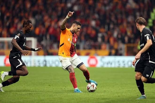 <p>Geçen sezon bu alanda 15 gol atan Galatasaray, Türkiye ve Avrupa'daki rakiplerini de geçmeyi başardı.</p>