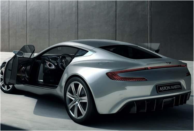 <p>Aston Martin'in sınırlı sayıda ürettiği bu coupe 77 adetle sınırlandırılmıştı, ancak Asya'daki bir kazadan sonra sadece <strong>76 örnek kaldı. Uzun kaputun altında Cosworth'ün 7.3 litrelik V-12'si yatıyor ve 750 bg güç ve 553 ft lbs büküm üretiyor. </strong></p>
