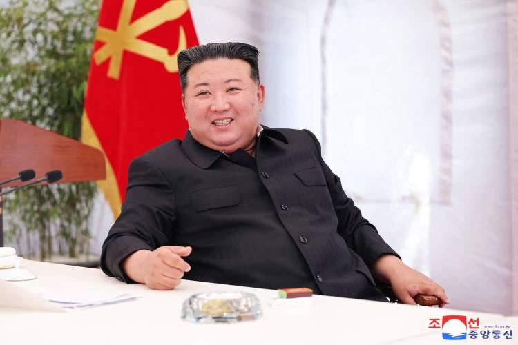 <p><strong><span style="color:#B22222">KİM JONG-UN</span> | 12 YIL</strong></p>
<p> </p>
<p><strong>| Kore İşçi Partisi Başkanı</strong></p>