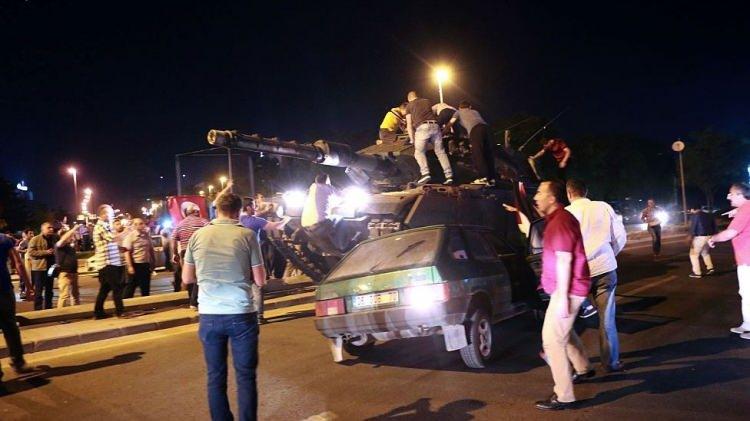 <p><span style="color:#B22222"><strong>15 TEMMUZ FETÖ'CÜ DARBE GİRİŞİMİ</strong></span><br />
 </p>
