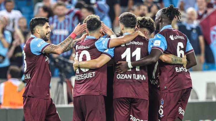 <p><span style="color:#B22222"><strong>132)  TRABZONSPOR</strong></span></p>
