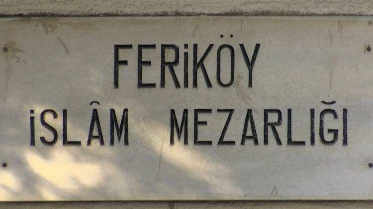 <p>M.Ö. savcılık ifadesinde <strong>"Çocuk peşime takıldı, yanımda yürüdü. Mezarlığın orada çocuk 200 lira istedi. Vermeyince küfretti. Moralim bozuk olduğu için sinirlendim. Çocuğu mezarlığa soktum. Mezarlık içinde kızın üzerinde bulunan eşarpla iki mezar arasında boğdum. Üstünü de otlarla kapattım"</strong> dedi.</p>
