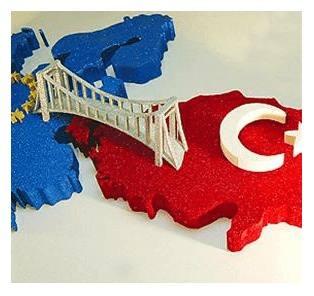 <p>"Türkiye, Gümrük Birliği için iyi bir hazırlık seviyesini sürdürüyor. Bu alanda bazı ilerlemeler kaydetti. Türkiye, uzun süredir devam eden birkaç ticaret engelini ele aldı ve bazı ithalat ve ihracat kısıtlamalarını kısmen kaldırdı." ifadesi yer alan raporda, Rusya'ya yönelik AB yaptırımları konusunda iş birliğinin devam ettiği ve bazı olumlu sonuçlar alındığı bildirildi.</p>