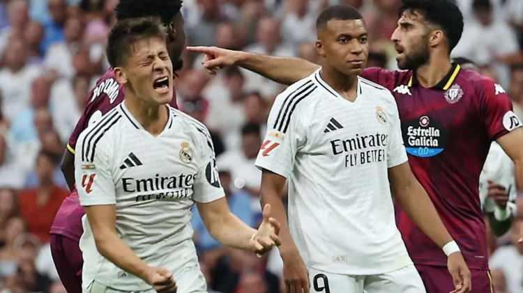 <p>Yılın en iyi ikinci genç oyuncusu seçilen Arda için Real Madrid taraftarları da kulüp özelinde daha fazla oynaması için baskı oluşturuyor.</p>
