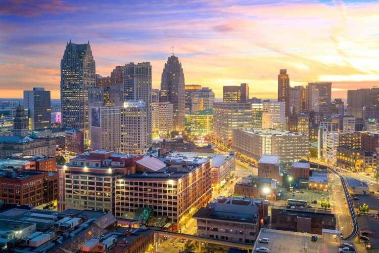<p><strong>Detroit / Michigan</strong></p>