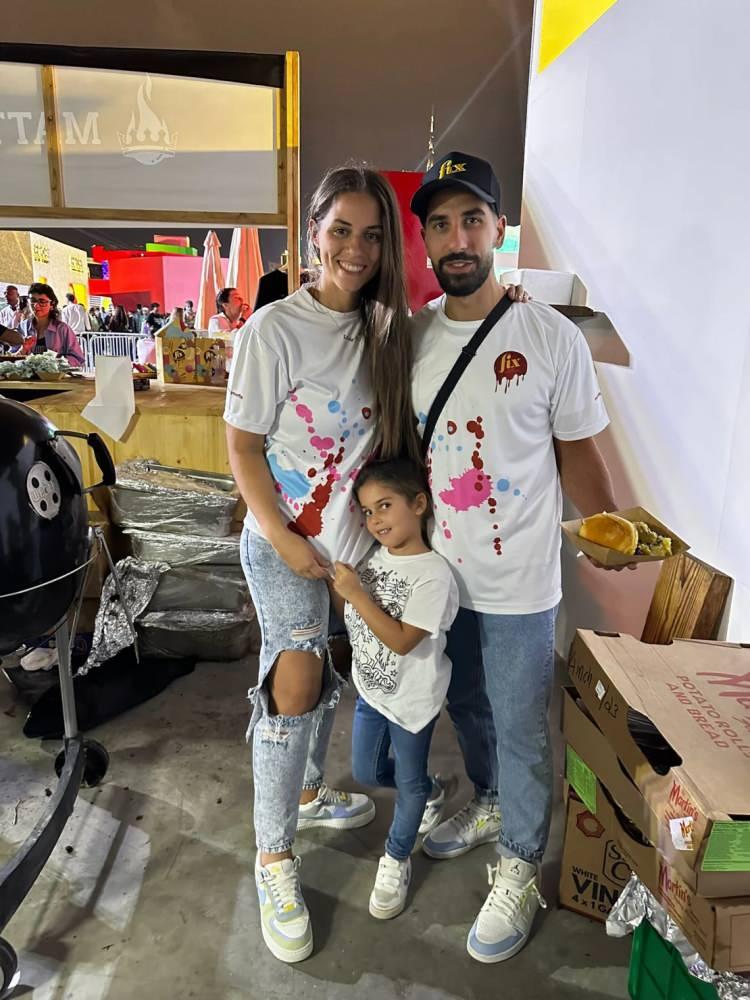 <p>Sarah, bu keşfini girişimciliğe dönüştürerek "Fix" adını vermiş. Sosyal medya hesabında yaptığı bir röportajda, "Peki neden Dubai?" sorusuna, "Dubai fırsatlar ülkesi. Biliyorsunuz, biz öyle bir ülkedeyiz" cevabını verdi.</p>
<p> </p>