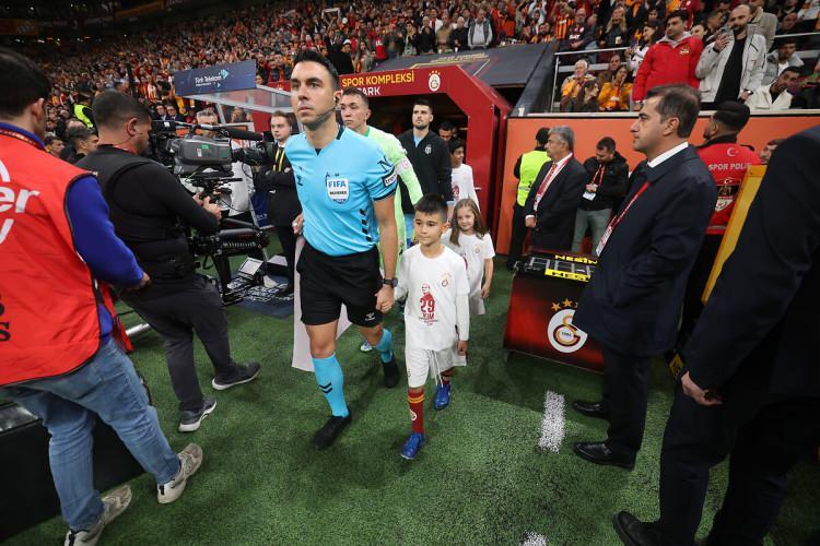 <p>Bu da 11 milyon TL gibi bir gelir anlamına geliyor.</p>
