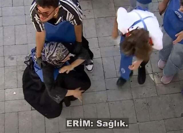 <p>MasterChef Türkiye izleyicileri, Beyza’nın durumu hakkında resmi bir açıklama beklerken, yaşanan bu kazanın ardından yarışmanın gidişatı da merak ediliyor. </p>