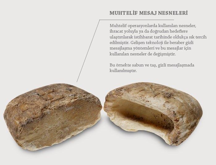 <p><strong>MUHTELİF MESAJ NESNELERİ</strong></p>
<p>Muhtelif operasyonlarda kullanılan nesneler, ihracat yoluyla ya da doğrudan hedeflere ulaştırılarak istihbarat tarihinde oldukça sık tercih edilmiştir.</p>
<p> </p>