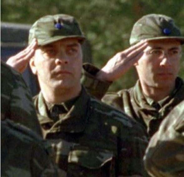 <p><strong>BEYAZIT ÖZTÜRK</strong></p>
