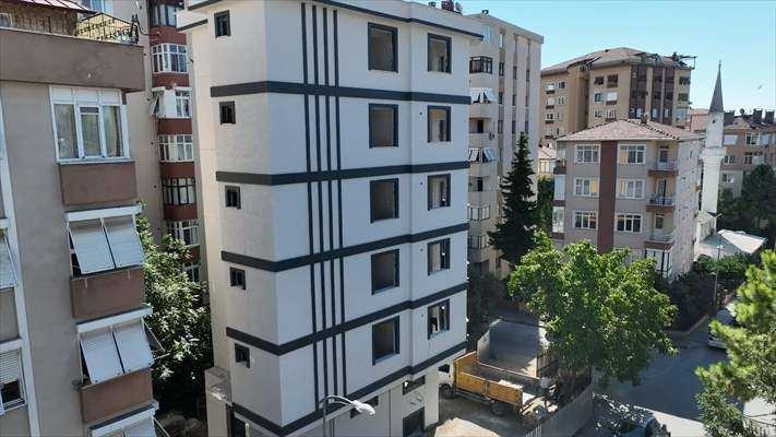 <p>Açıklamada, kampanya kapsamında hak sahibinin bir konutu için 700 bin lira hibe ve 700 bin lira kredi, diğer her bir konutu için 1 milyon 400 bin lira kredi verildiği aktarıldı.</p>
<p> </p>