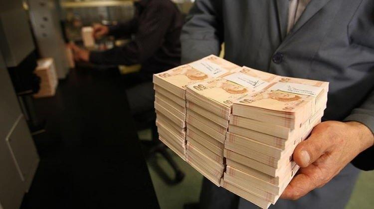 <p> Ocak 2025 memur zammı için yeni veri geldi. TÜİK'in ekim ayı enflasyon oranını açıklaması sonrası 4 aylık enflasyon farkı belli oldu. </p>