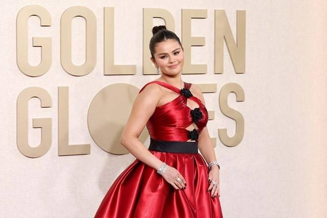 <p>Selena Gomez ve</p>