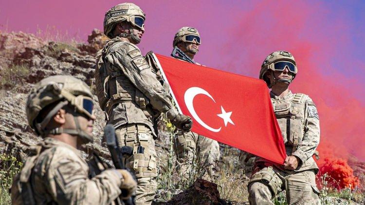 <p><span style="color:#B22222"><strong>2)  TÜRKİYE'MİZ</strong></span></p>
