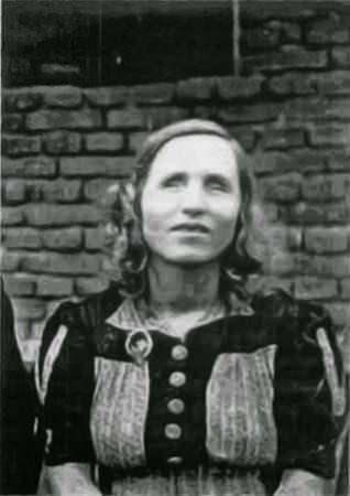 <p>&Ouml;te yandan, Baba Vanga'nın bir diğer iddiasına g&ouml;re, 2025 yılı bilim d&uuml;nyasında &ouml;nemli bir d&ouml;neme&ccedil; olacak; telepati, bilim kurgu olmaktan &ccedil;ıkarak ger&ccedil;eğe d&ouml;n&uuml;şebilir.</p>

