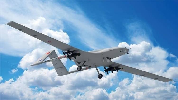 <p>Her ne kadar TB-2 ön plana çıksa da artık sahnede AKINCI ve KIZILELMA gibi dev platformlar da var. Bu araçlarda çok daha gelişmiş türbin motorlar kullanılıyor.</p>

<p> </p>
