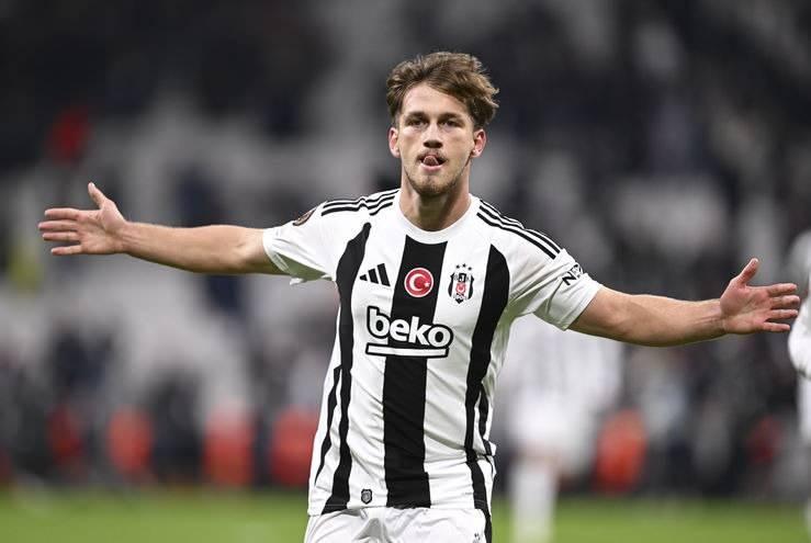 <p><strong>50- Semih Kılıçsoy (Beşiktaş): 28,8 milyon Euro<br />
<br />
- 19 yaş</strong></p>