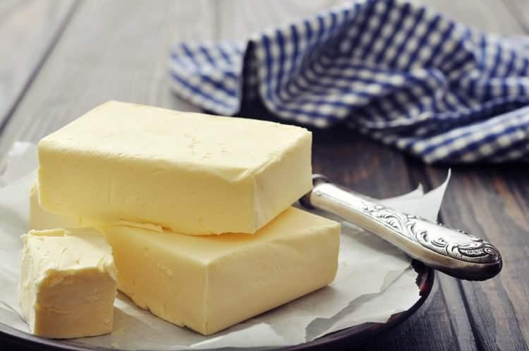 <p> Bu nedenler göz önüne alınarak margarin tüketimi konusunda dikkatli olmak gerekir.</p>