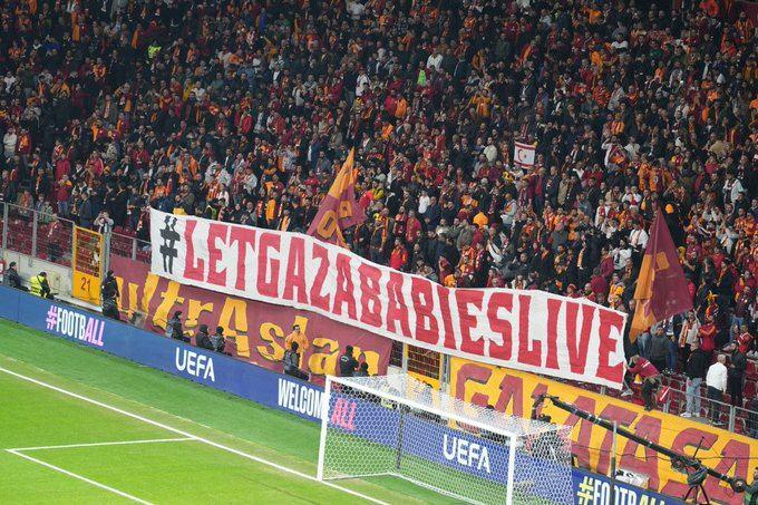 <p>Bırakın Gazzeli bebekler yaşasın</p>