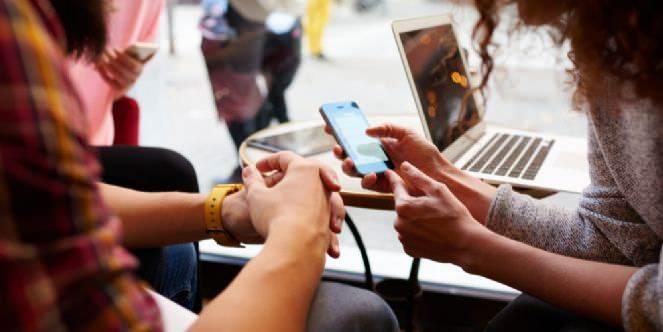<p>Bu bağlamda 2025 yılında yurt dışından getirilen telefonlardan alınan IMEI kayıt ücreti de 45 bin TL’yi geçmiş olacak. IMEI kayıt ücretinin seneler içindeki artışı ise gündem oldu.</p>