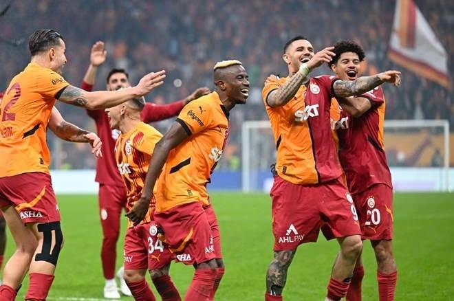 <p><strong>The Guardian</strong>'da yer alan haberde <strong>"Maçtaki tek sürpriz Tottenham'ın skorda Galatasaray'a bu kadar yaklaşmış olmasıydı."</strong> denildi. </p>