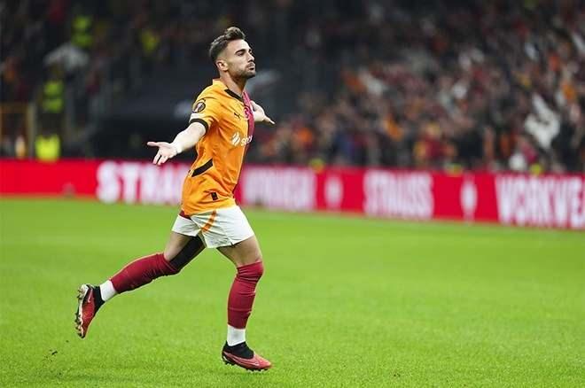 <p> Haberde Yunus Akgün'ün Benfica'nın listesinde olduğu tekrarlandı.</p>