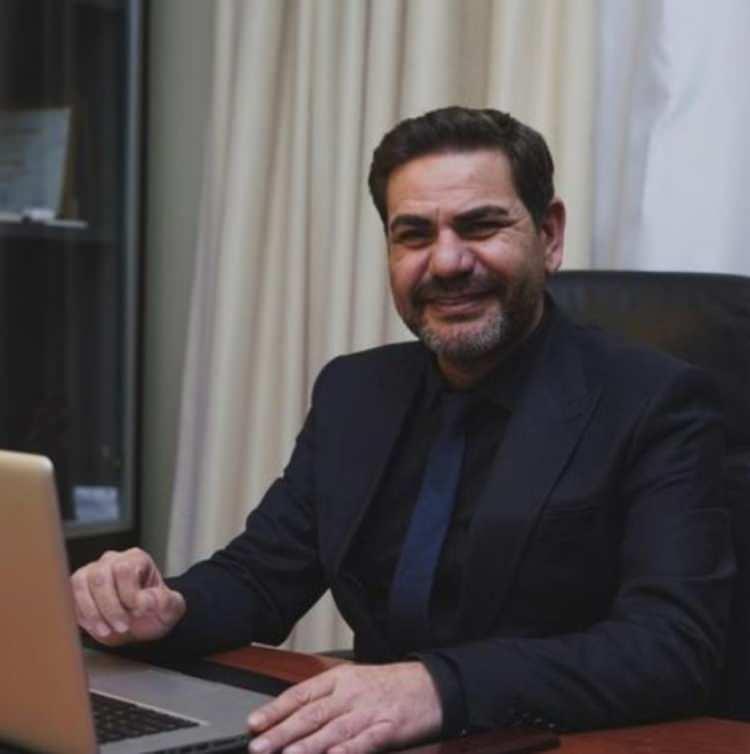 <p><strong>Sosyal medyayı aktif kullanan ünlü oyuncuya hayranları; 'özledik abi', 'ekranlara geri dönsen', 'çok değiştin' gibi yorumlar yapıyor. </strong></p>