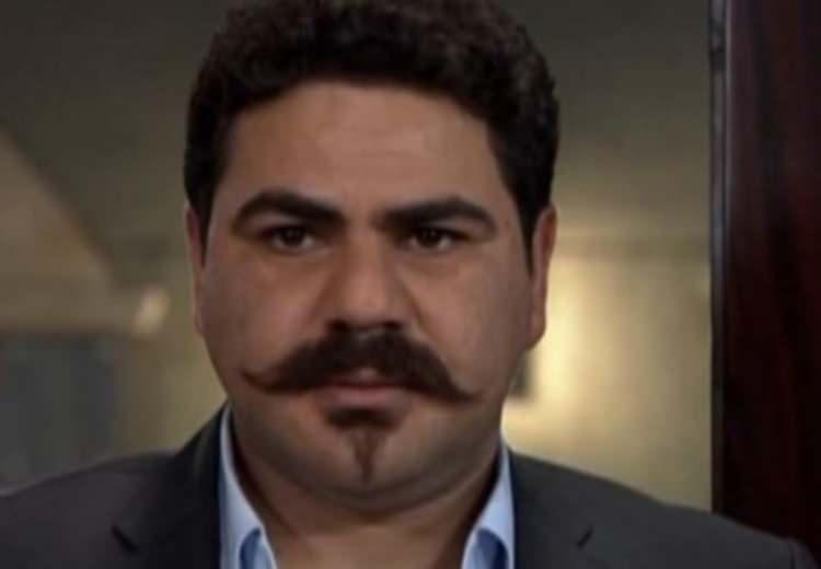 <p><strong>Kurtlar Vadisi'nin ardından ortalardan görünmeyen Erhan Ufak oyunculuğu bırakmadı ama yeni mesleği için Azerbaycan'da yaşamaya karar verdi. Uzun zamandır Azerbaycan'da yaşayan Ufak orada Türk Sanat Akademisi kurdu.</strong></p>
