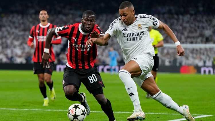 <p>Real Madrid dün son olarak Şampiyonlar Ligi'nde evinde Milan'la karşılaştı ve sahadan 3-1 yenik ayrıldı. </p>