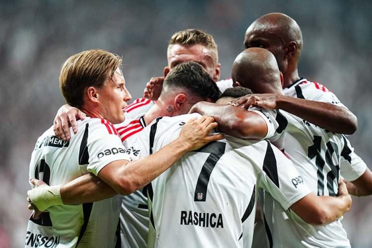 <p>24. Beşiktaş: İlk 8 (Yüzde 5), ilk 24 (Yüzde 64)</p>