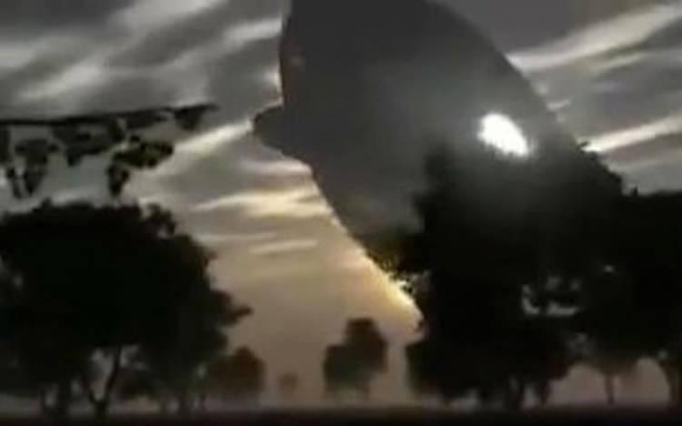 <p><strong><span style="color:#B22222">10)  MALEZYA</span>  |  YÜZDE 21</strong></p>

<p> </p>

<p><strong>İnanmayanlar:  Yüzde 56</strong></p>
