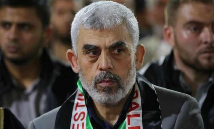 <p>Hamas liderinin ailesiyle mektupla 1 veya 1,5 ayda bir ancak haberleşebildiği ifade edildi.</p>