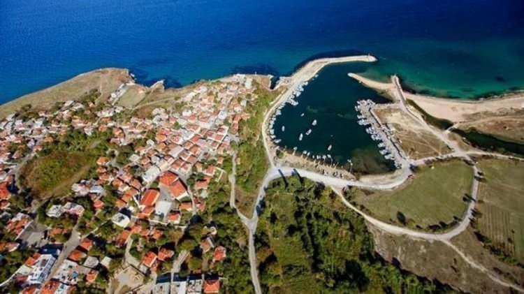 <p><span style="color:#FF0000"><strong>İğneada Longoz Ormanları:</strong></span> Türkiye'nin en önemli longoz ormanlarından biri.</p>
