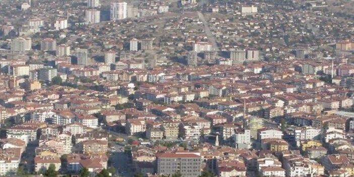 <p>5. sıradaki Diyarbakır'dan: Kayapınar ilçesindeki Fırat Mahallesi,<strong> 91 bin</strong> nüfusa sahip.</p>
