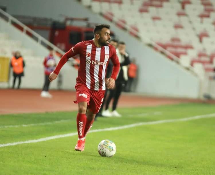 <p>25 Erzurum - Murat Paluli - Sivasspor - 800 bin euro</p>
