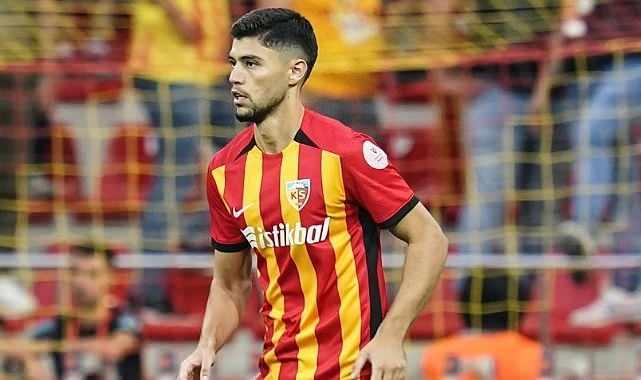 <p>43 Kütahya - Arif Kocaman - Kayserispor - 1.8 milyon euro</p>
