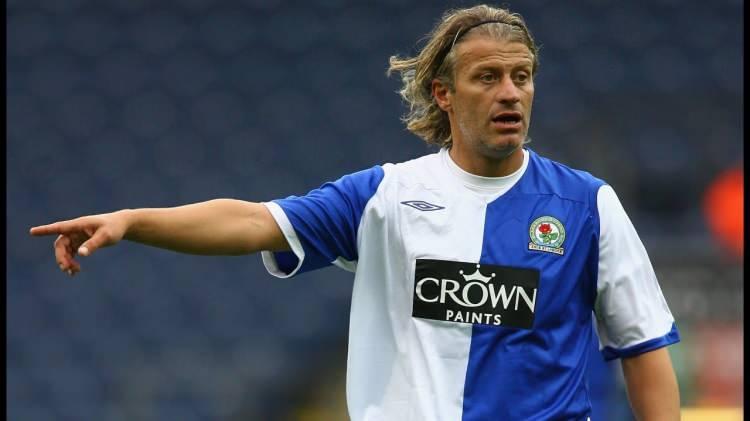 <p>17. Tugay Kerimoğlu | Southampton - Blackburn Rovers | 3 Kasım 2001 (135,5 km/saat)</p>
