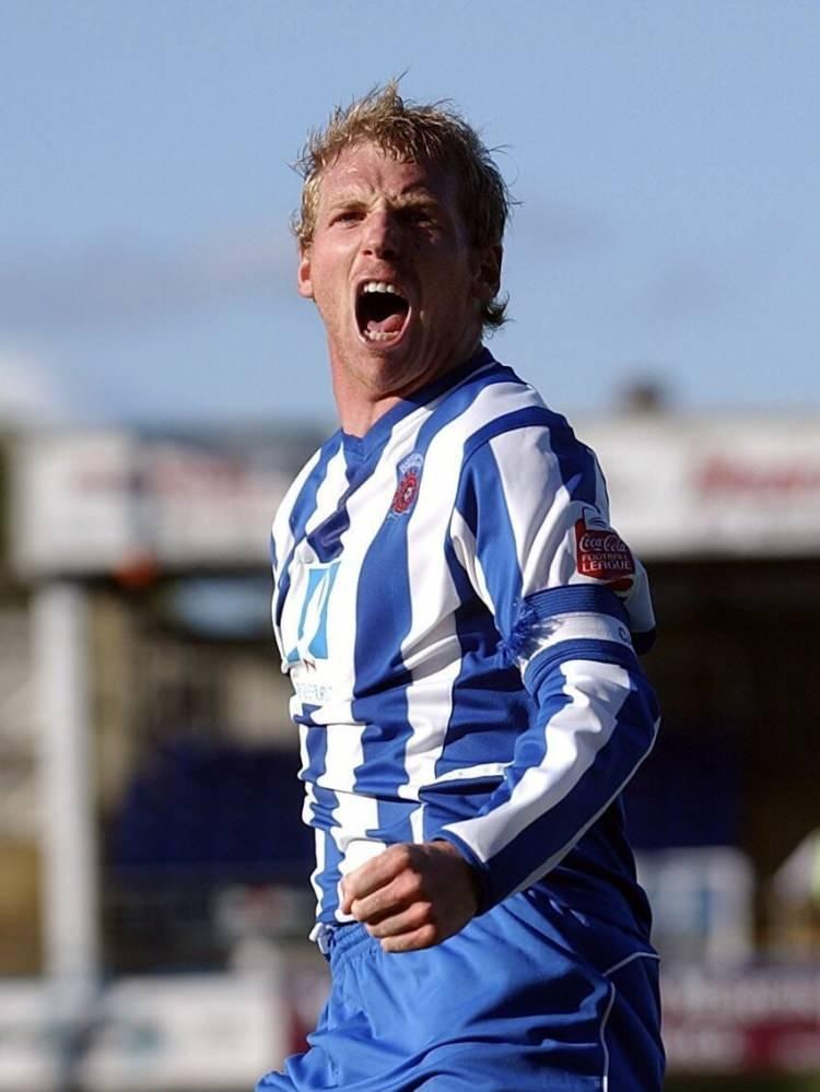 <p>10. Richie Humphreys | Sheffield Wednesday - Aston Villa | 17 Ağustos 1996 (154,3 km/s)</p>
