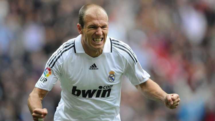 <p>2. Arjen Robben | Borussia Dortmund - Real Madrid | 19 Ağustos 2009 (190 km/s)</p>
