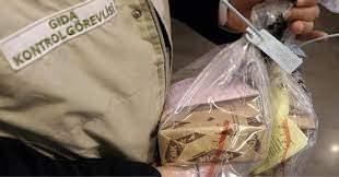 <p>Bakanlık, "guvenilirgida.tarimorman.gov.tr" adresindeki bilgilere ekleme yaptı.</p>
<p> </p>