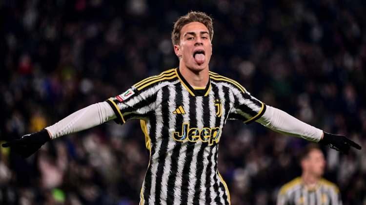 <p>15- Juventus: 594 milyon euro</p>
