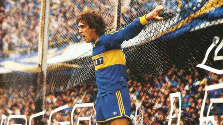 <p>23. Gabriel Batistuta (River Plate'den Boca Juniors'a)</p>
