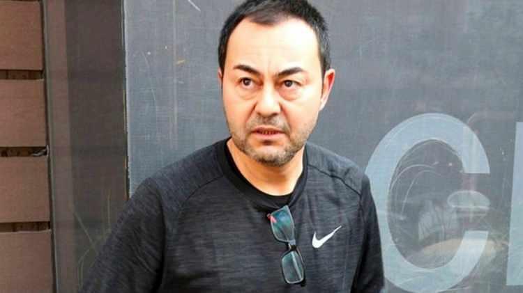 <p>M&uuml;ge Dağıstanlı'nın a&ccedil;ıkladığı bilgilere g&ouml;re; "Serdar Orta&ccedil;'ın Aralık sonuna kadar yapacağı 18 konseri, İstanbul ve İstanbul dışındaki konserlerini ev hapsi nedeniyle veremeyecek.&nbsp;</p>

<p>&nbsp;</p>
