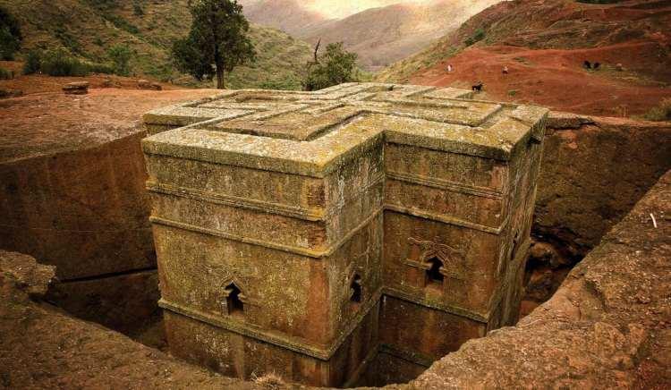 <p><span style="color:#000000"><strong>7-&nbsp;İNSANLIK TARİHİNİN K&Ouml;KLERİ 'ETİYOPYA'</strong></span></p>

<p>&nbsp;</p>
