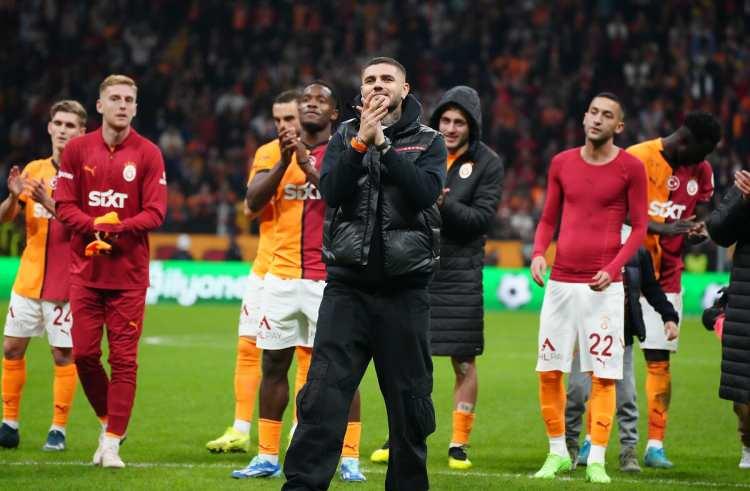 <p><strong>Galatasaray</strong>'ın<strong> UEFA Avrupa Ligi</strong>'nde <strong>Tottenham</strong>'ı 3-2 yendiği mücadelede sakatlanan Icardi'nin çapraz bağlarının koptuğu ve sezonu kapattığı duyurulmuştu.</p>