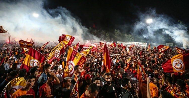 <p>Bayburt - Galatasaray</p>