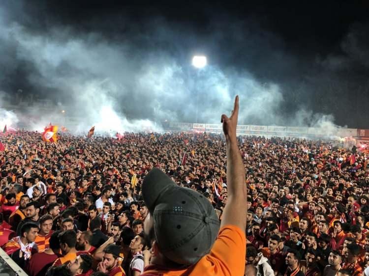 <p>İstanbul - Galatasaray</p>
<p> </p>