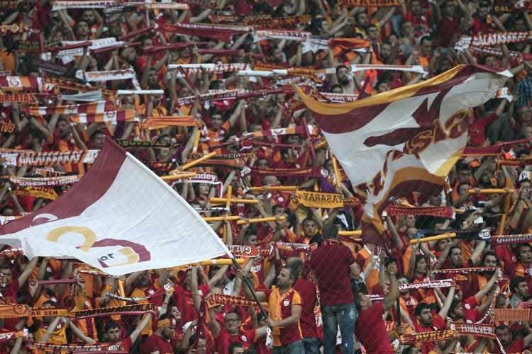 <p>Uşak - Galatasaray</p>
<p> </p>